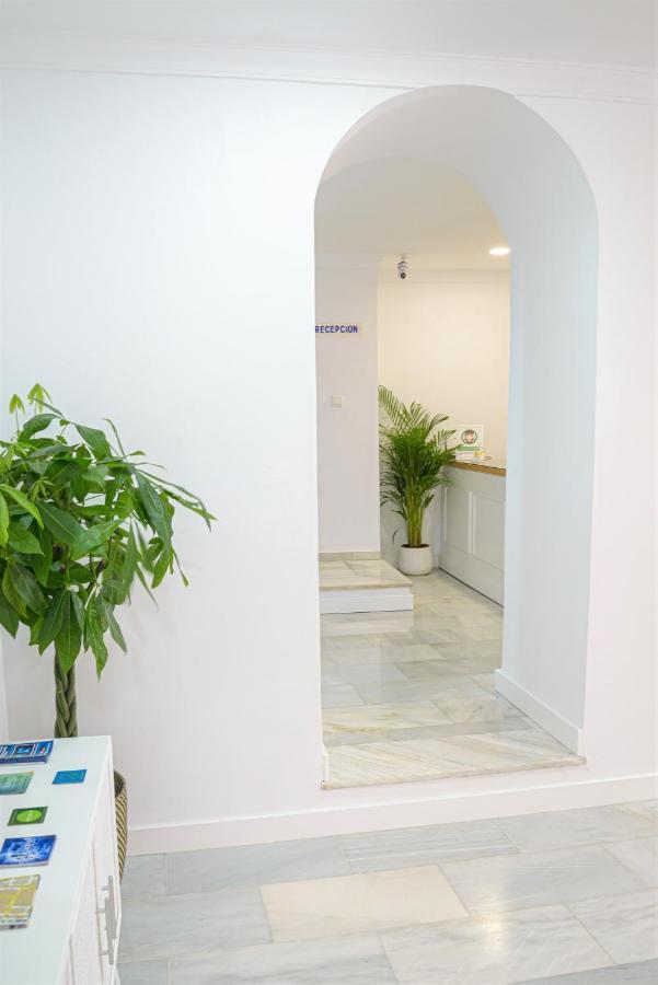 Hostal La Calzada Ταρίφα Εξωτερικό φωτογραφία