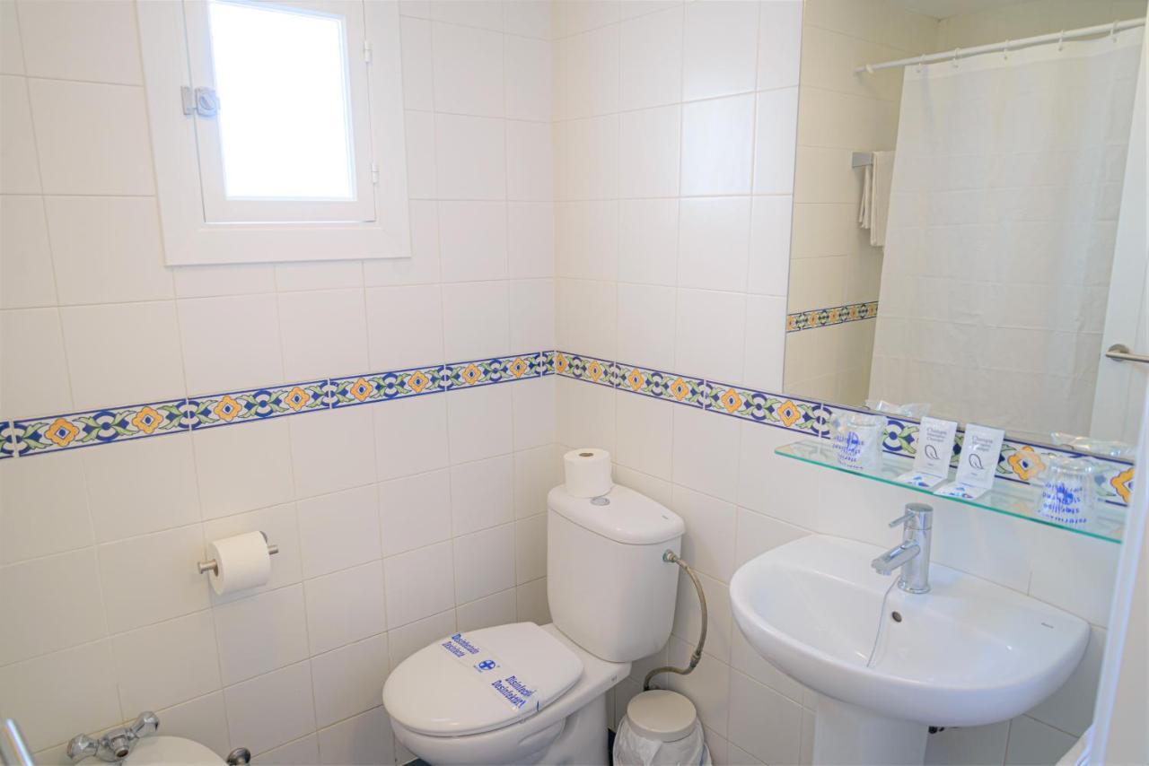 Hostal La Calzada Ταρίφα Εξωτερικό φωτογραφία